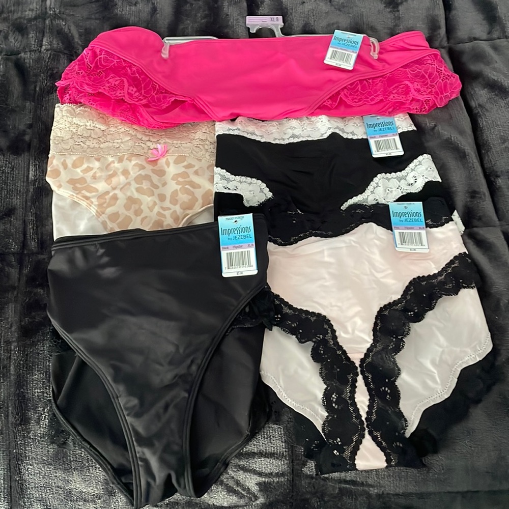 NWT Panties/ Hipster lot Size 8